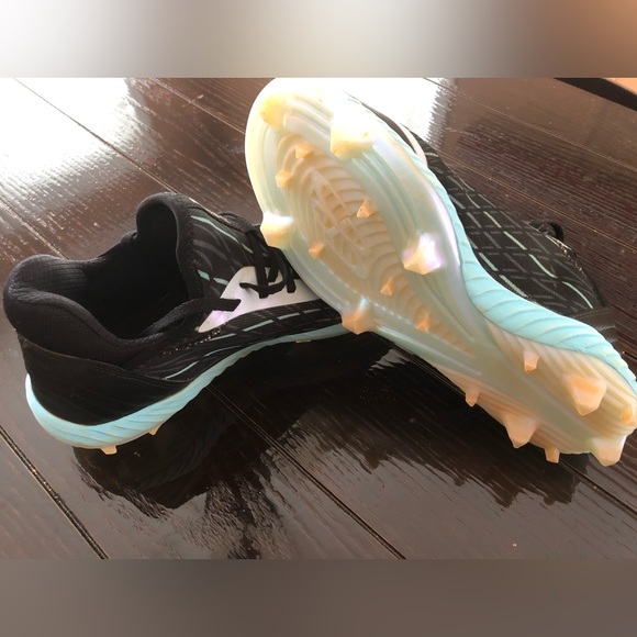 Boombah Raptor molded cleats - Picture 3 of 7